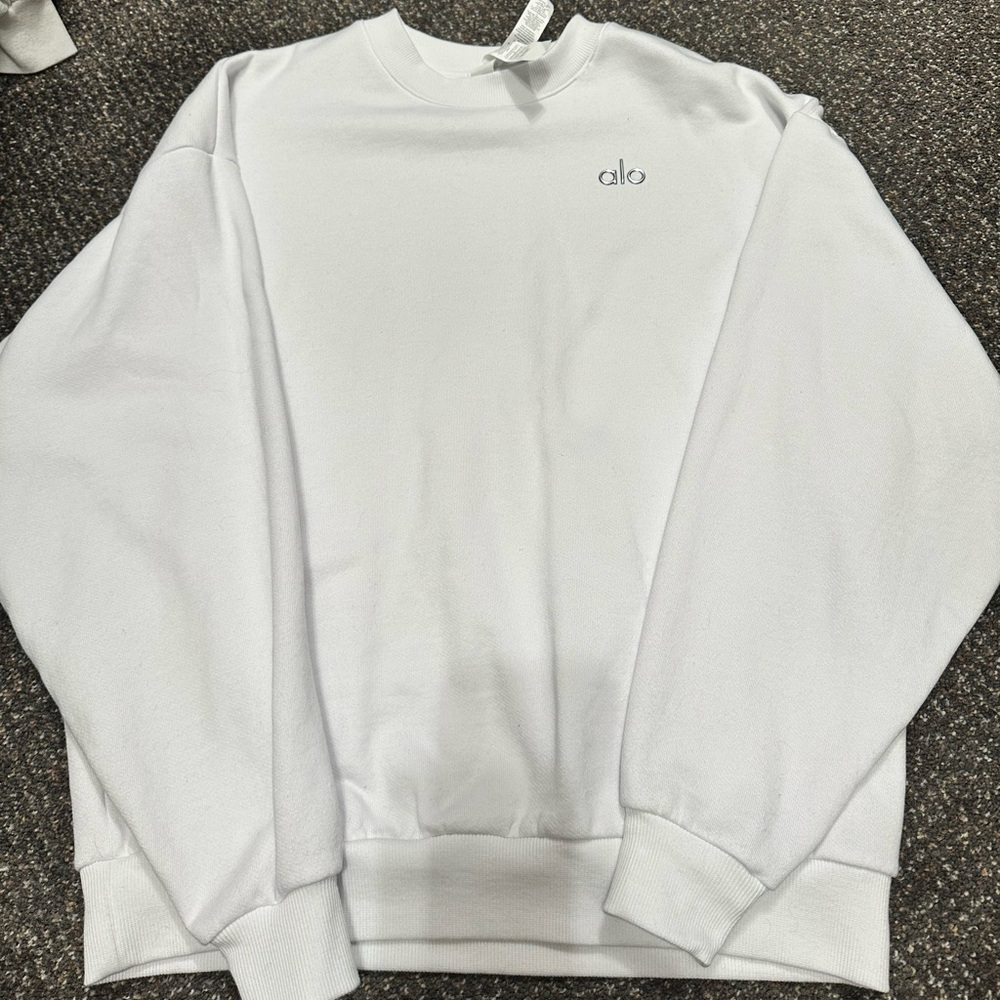 ALO White Crewneck Accolade - excellent condition XS